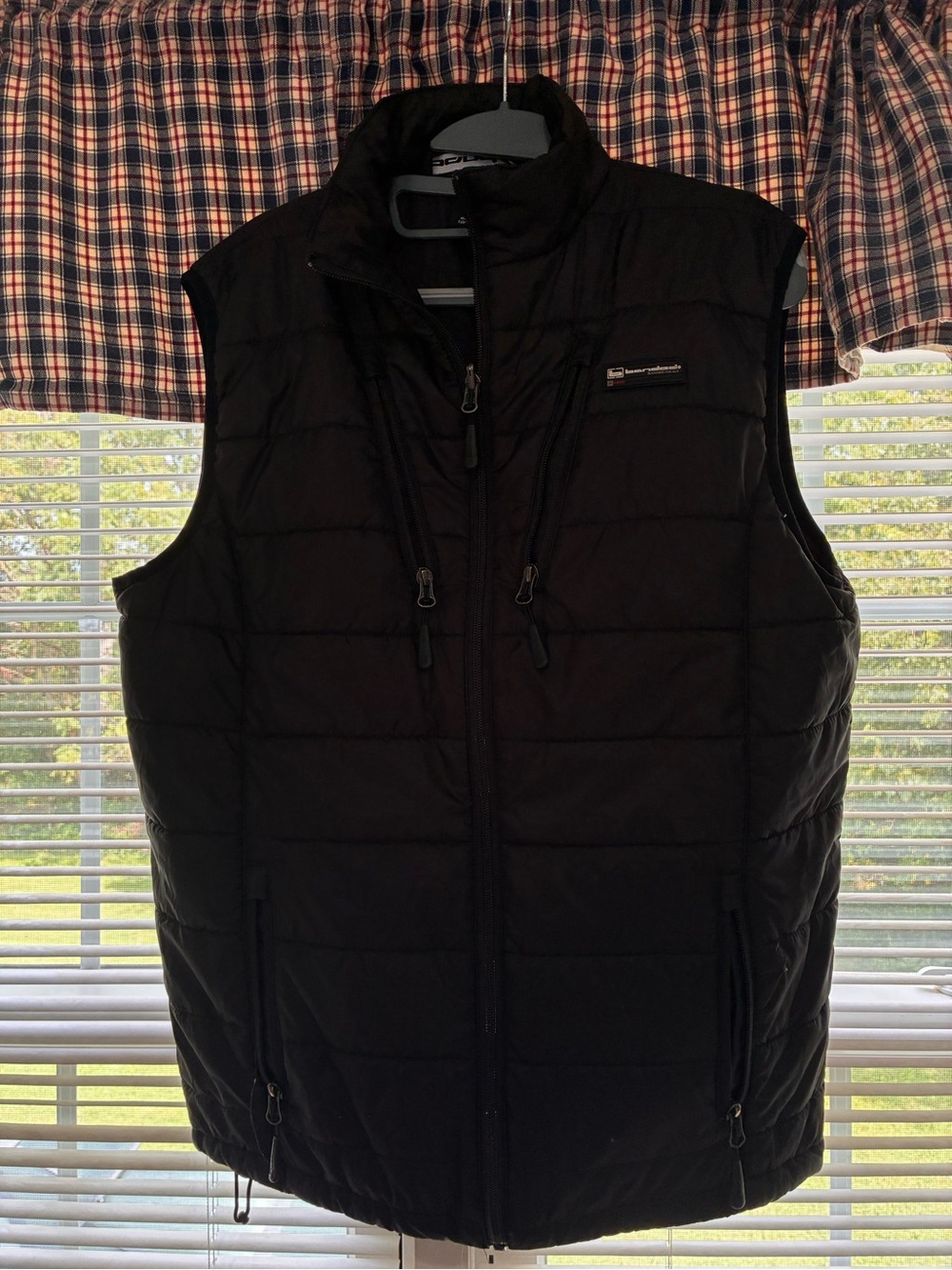 Men's Black Banded heated vest does not include battery